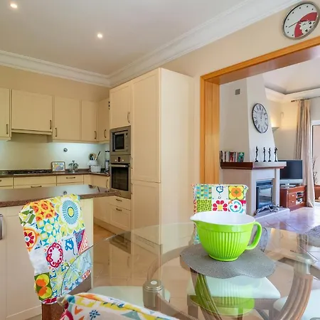 Luxury Two Bedroom Palheiro Village By Madeira דירה פונשל