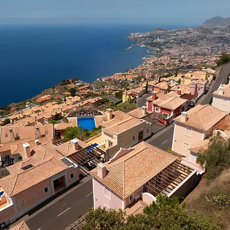 Daire Luxury Two Bedroom Palheiro Village By Madeira Funchal