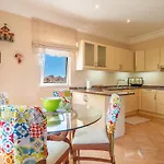 Luxury Two Bedroom Palheiro Village By Madeira *