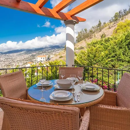 Apartman Luxury Two Bedroom Palheiro Village By Madeira *