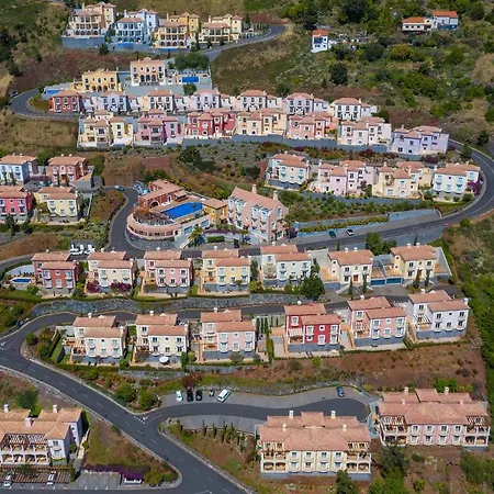 Luxury Two Bedroom Palheiro Village By Madeira *