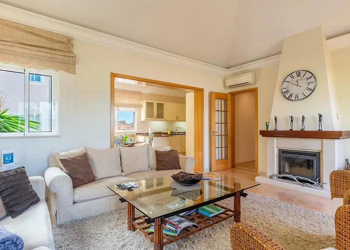 Luxury Two Bedroom Palheiro Village By Madeira Apartament *