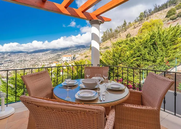 Appartement Luxury Two Bedroom Palheiro Village By Madeira *