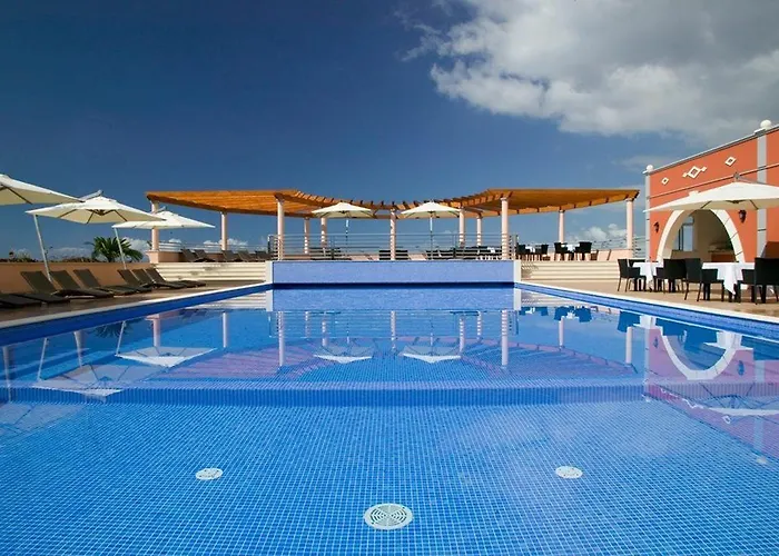 Luxury Two Bedroom Palheiro Village By Madeira Appartement *