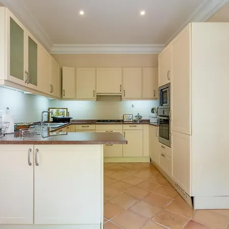 Luxury Two Bedroom Palheiro Village By Madeira דירה *